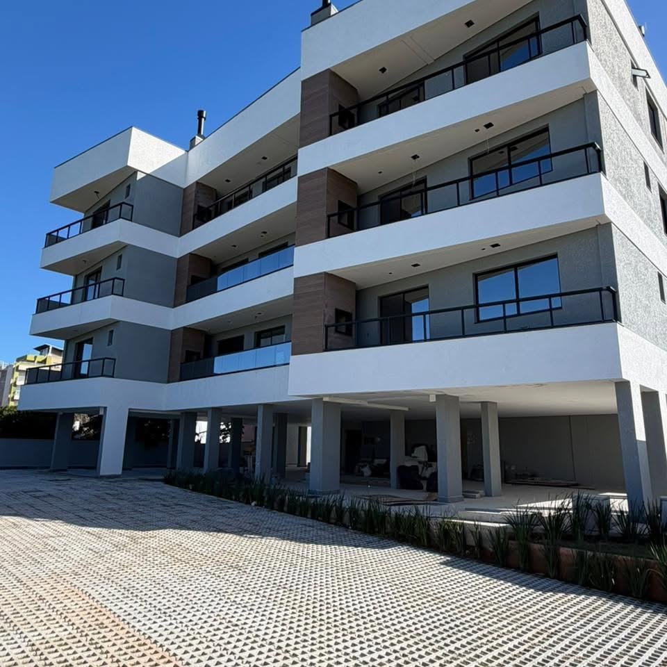 Apartamento há 80 metros da Praia dos Santinho — foto 1
