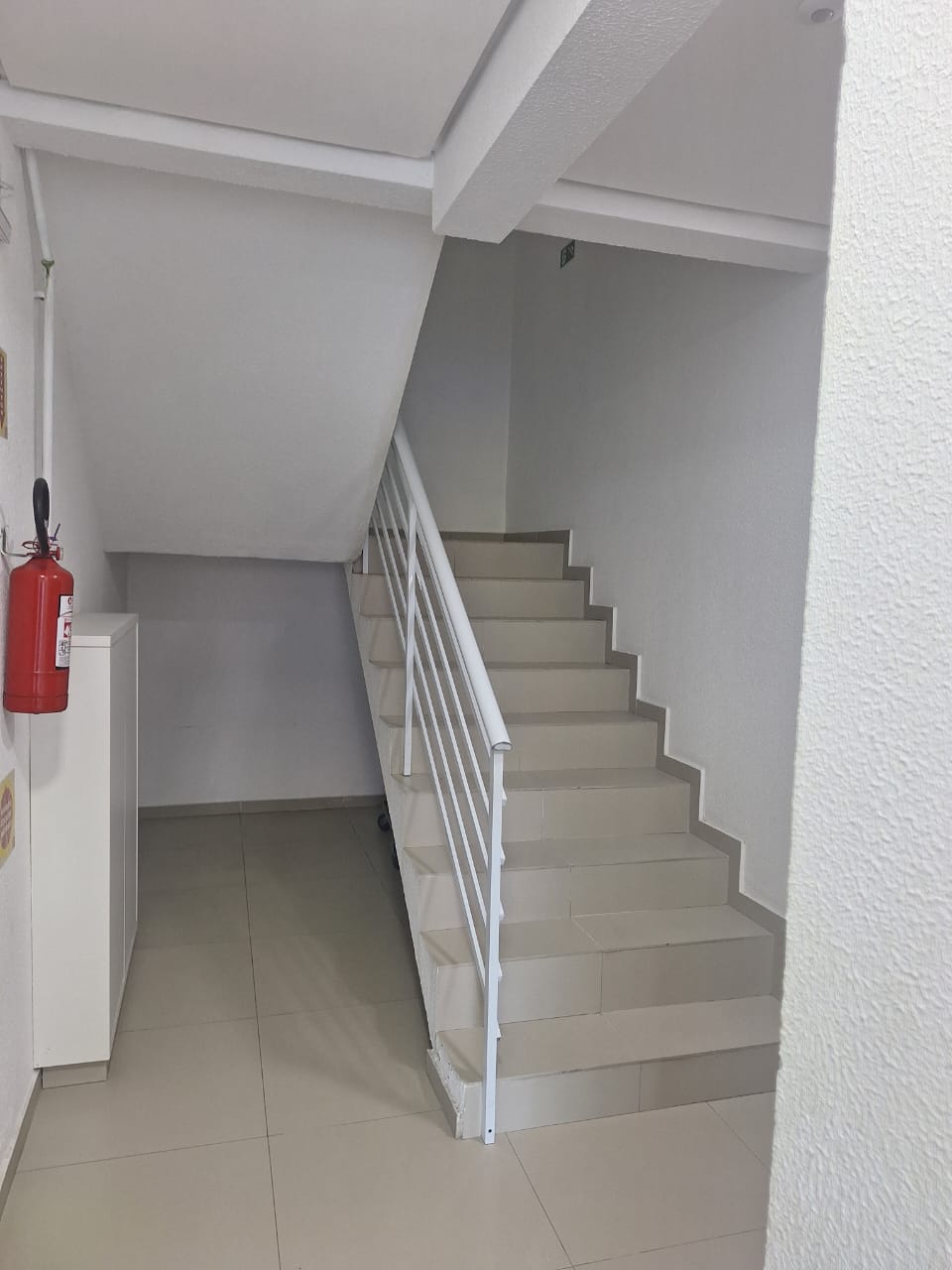 Ótimo apartamento na Praia dos Ingleses, em ótima localização — foto 2