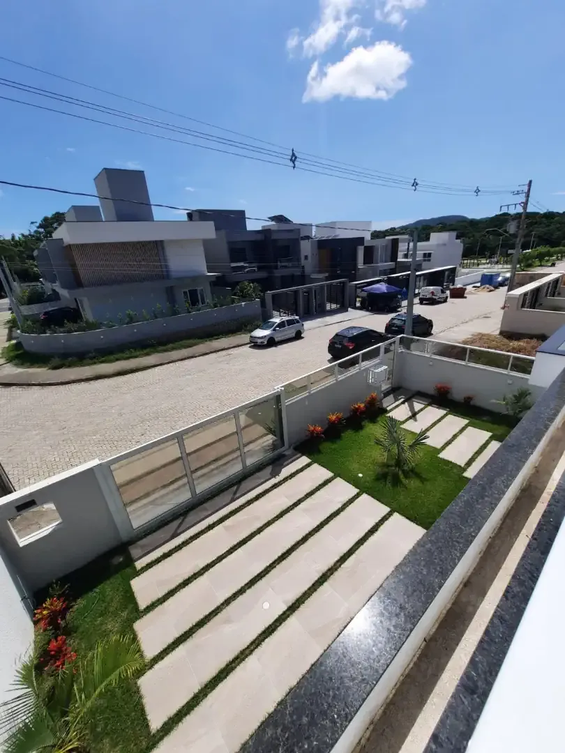 Belissima casa com 3 dormitórios na Praia dos Ingleses — foto 16